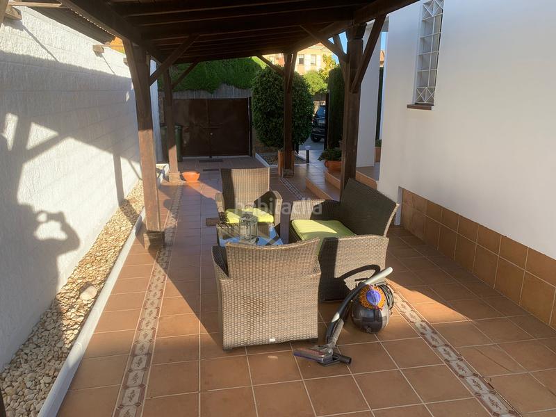 Foto c26916ab-e88a-4190-950a-2f0305e7ae2d. Location chalet dans calle tamarindo 9 dans Olivar de Quintos Montequinto