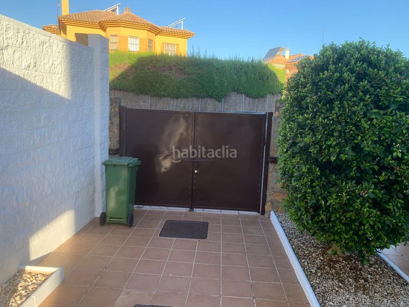 Foto ea8143aa-d414-408b-b002-ab4711180196. Location chalet dans calle tamarindo 9 dans Olivar de Quintos Montequinto