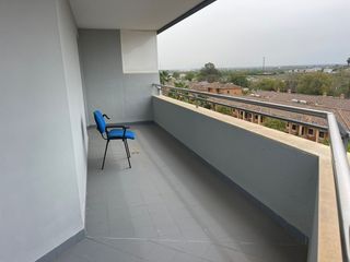 Rent Flat  Calle lituania. Piso en la rinconada.