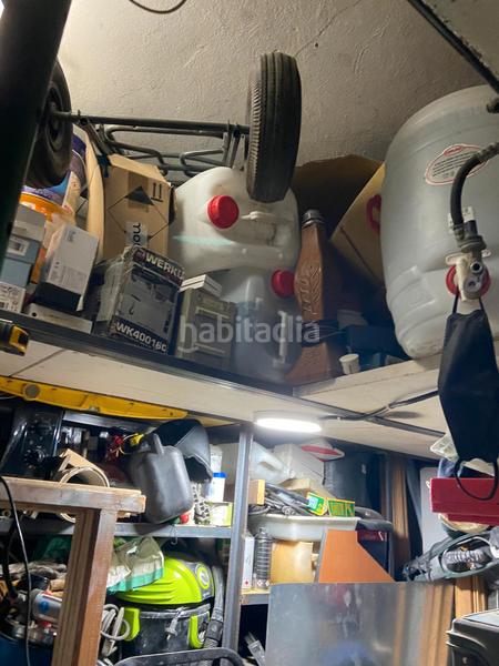 Foto e1b5910f-b905-41ce-a27b-c2d59424c6a4. Parking voiture dans Parque Alcosa Sevilla