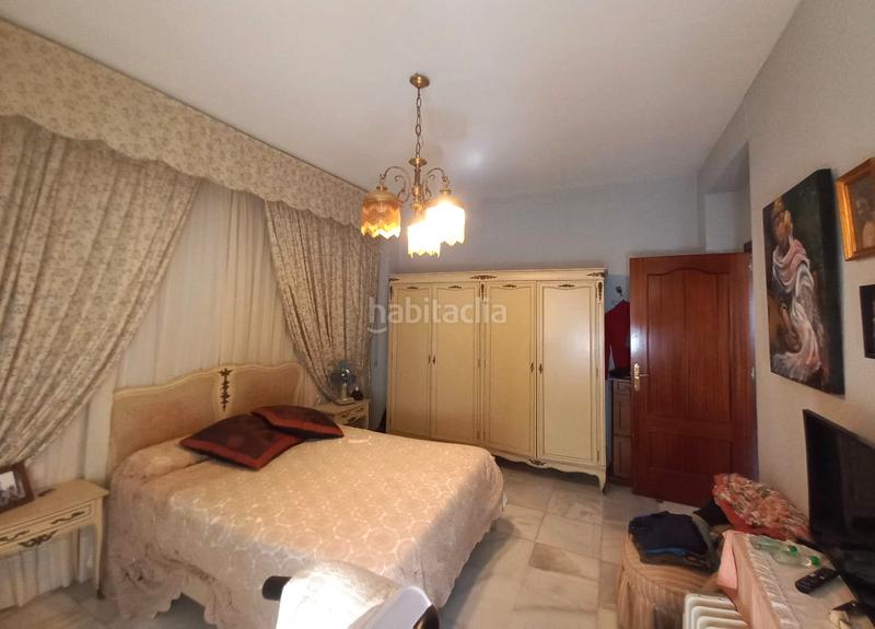 Foto 4d7057f7-b6c2-4c0b-aef8-48363416fb18. Chalet se vende chalet en urbanización “las pilas”, ?? en Valencina de la Concepción