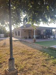 Terreno residencial  Camino rocío 435. Parcela con casa en urbanizacion tarazona