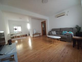 Location Appartement  Calle alhelí. Alquiler de piso pío xii calle alhelí (sin ascensor)