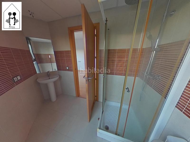 Foto 22646c1b-22d3-44dc-b03c-74d30c7d843b. Dúplex amb calefacció aparcament a Arco Norte - Avda España Dos Hermanas