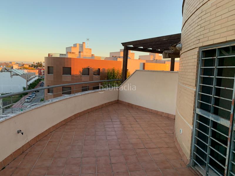 Foto 6a0275bf-0dce-4387-aa42-8564d3e9d9c9. Dúplex amb calefacció aparcament a Arco Norte - Avda España Dos Hermanas