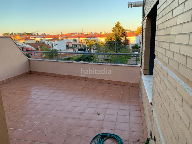 Foto afb05c3f-803b-473d-b108-5c9e9f860607. Dúplex amb calefacció aparcament a Arco Norte - Avda España Dos Hermanas