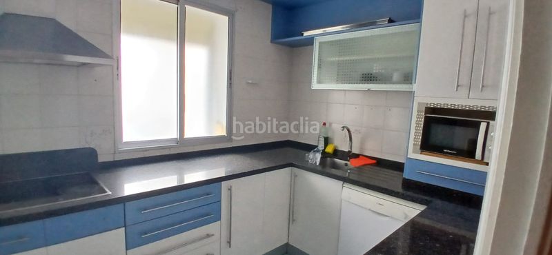 Foto f7001444-4bde-4e89-9c0e-c4e57ef4b9be. Pis a Juan XXIII - Rochelambert Sevilla
