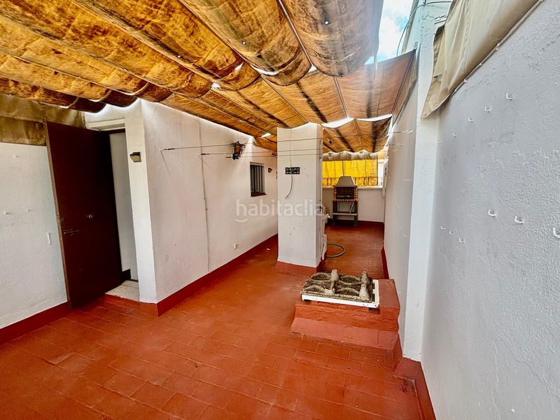 Foto aaed3398-568b-4da1-8af9-e9efae24d3c3. Casa adossada amb aparcament a San Julián Sevilla