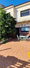 Casa a schiera  Avenida andalucía. Se vende casa en almensilla