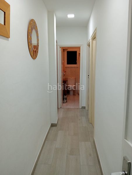Foto ff8a2ba5-7dd9-4ada-bf1e-2680b8b92508. Pis a avenida de Los Lagos 1b a Los Lagos Guillena
