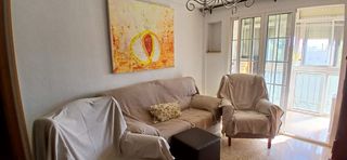 Location Appartement à Calle huerta del águila 17. Piso para estudiantes a 1 minuto parada del metro