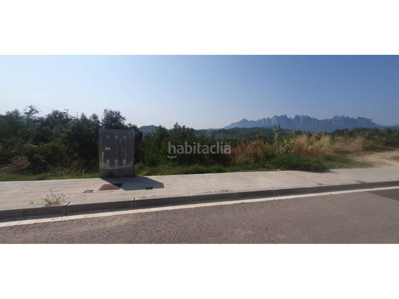 Foto e0f4d36f-dd7a-4419-97b4-b003b9b161fa. Terreno residencial en calle josep plá 98 parcela en venta , urbanización ca lenric de calafell en Castellgalí