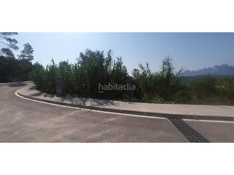 Foto 553c5d32-ae6c-4204-a65c-94f07f3c6089. Terrain résidentiel dans josep plá 93 dans Castellgalí