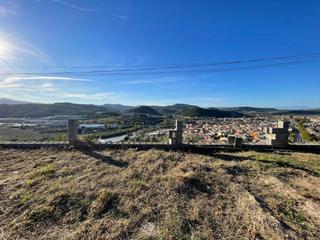 Terreny residencial a Salvador espriu 60. Parcela en venta en sant vicen de castellet