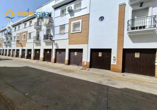 Parking coche en Isla Cristina. Calle rederos