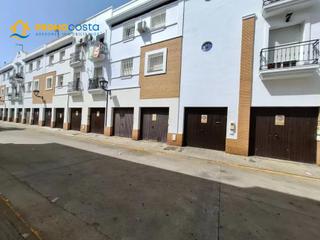 Autoparkplatz in Isla Cristina. Calle rederos