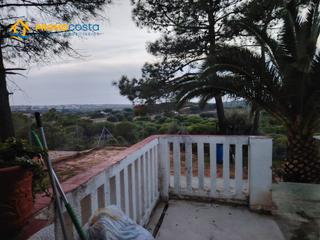 Casa adosada en Lepe. Amplio chalet en pinares de lepe con excelentes vistas