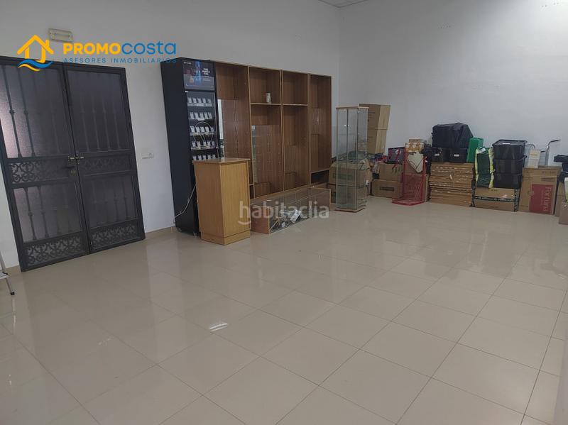 Foto 8afed85c-eb2d-49b5-8179-7db2018ea9ec. Local comercial a Isla Cristina