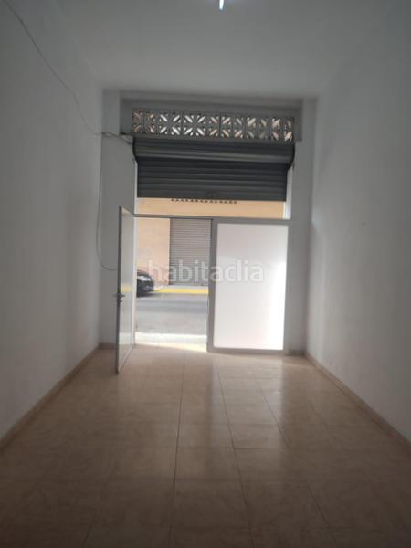 Foto a9cd4f5c-baeb-4222-a2cc-db3d2194ad75. Alquiler local comercial  diáfano en calle principal y comercial en Almàssera