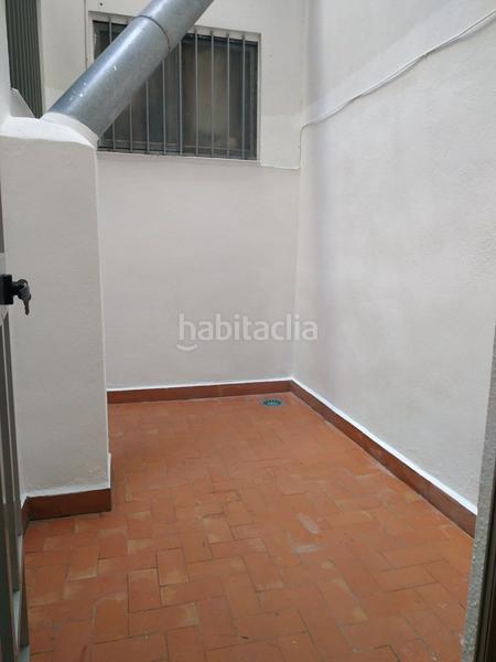 Foto b673611a-88de-4e2f-a033-43fd223b3706. Alquiler local comercial  diáfano en calle principal y comercial en Almàssera