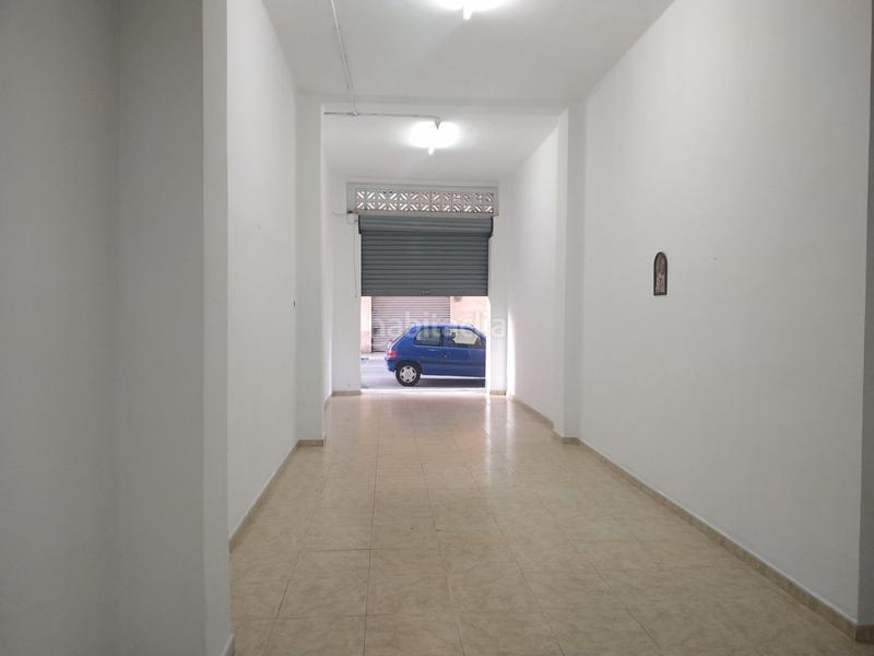 Foto c233744d-1c6f-496c-89f3-f75dcacfa04f. Alquiler local comercial  diáfano en calle principal y comercial en Almàssera