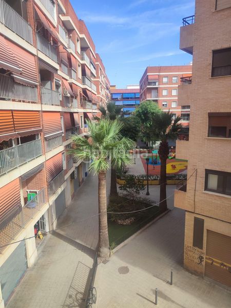 Foto 60a4cfd2-3c34-4b90-ae4e-0c9b44548034. Flat with heating in Cardenal Benlloch Mislata