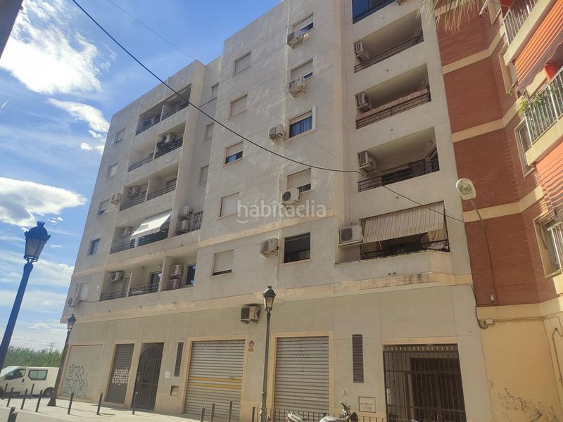 Foto a2ca789d-1010-4eee-a6a6-6890271cb0c6. Flat with heating in Cardenal Benlloch Mislata