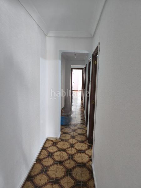 Piso vivienda de 4 dormitorios en el centro de benimaclet en Valencia - Imagen 11