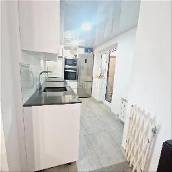 Foto 4b56be1a-22be-49ed-a0b3-1efacab0af02. Apartamento piso con piscina y parking en Avinguda Catalunya Palamós