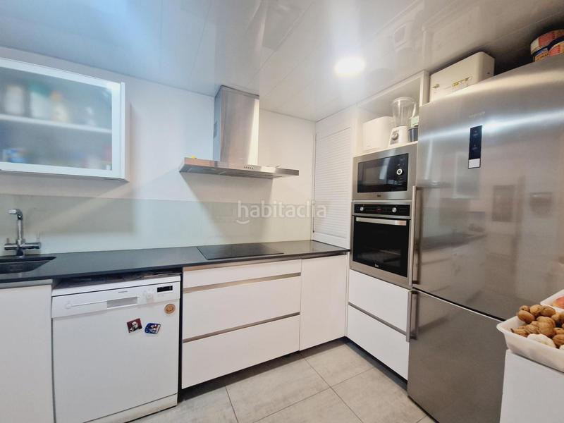Foto f1af44a9-54d3-4c69-bba9-ad14954da4fc. Apartamento piso con piscina y parking en Avinguda Catalunya Palamós