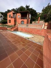 Chalet en Cabanyes-Mas Ambrós-Mas Pallí. Chalet con piscina