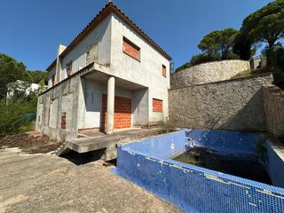 Xalet  Del verdum. Chalet con piscina