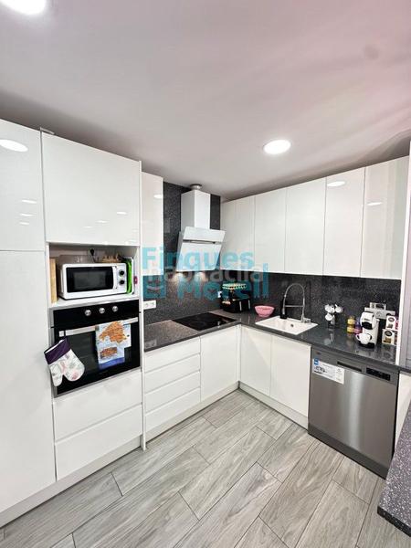 Foto b53f2021-7dca-40d5-b64d-40075403d330. Casa amb calefacció a Canonja (la)