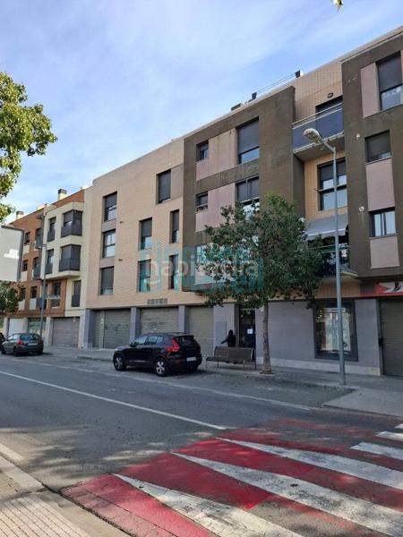 Foto dae69fb0-f195-457d-a30c-0bd0dd8bb237. Autoparkplatz in Morell (El)