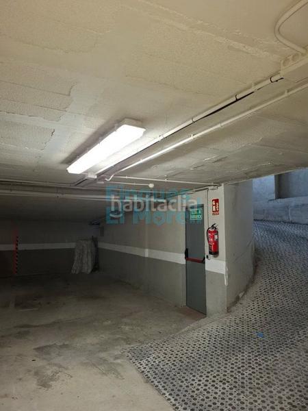 Foto ddea3389-f504-4fbc-b9e4-a69ce4dc11ec. Autoparkplatz in Morell (El)