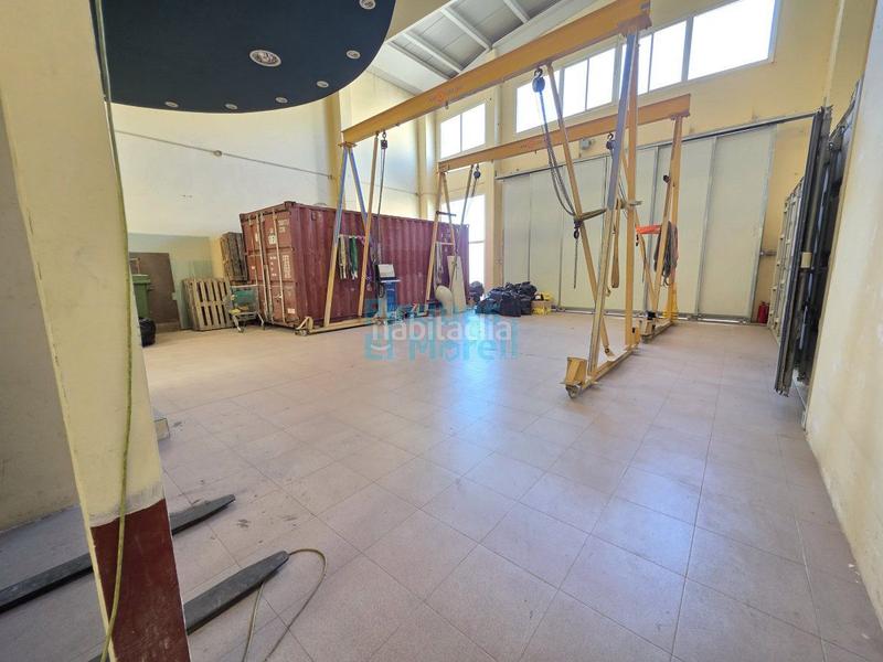 Foto 2e4ff8fc-0793-4c04-927d-c0fbbf69f6b4. Affitto capannone industriale in Llevant Reus