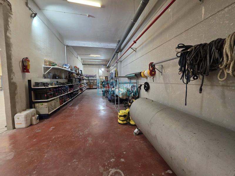 Foto 75868757-52d1-4022-bafd-c3af7f4da649. Miete fabrikhalle in Llevant Reus