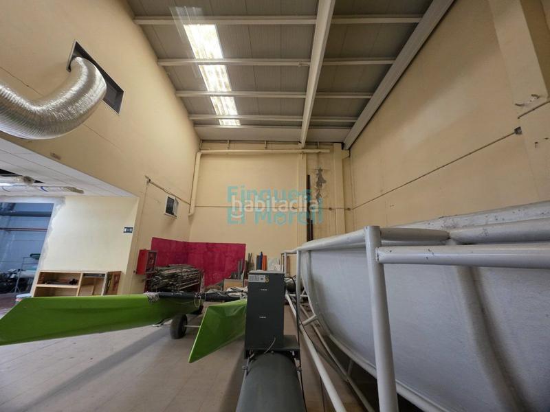 Foto d1a025a6-d963-4a16-9f3c-d2e7526f3d0b. Miete fabrikhalle in Llevant Reus