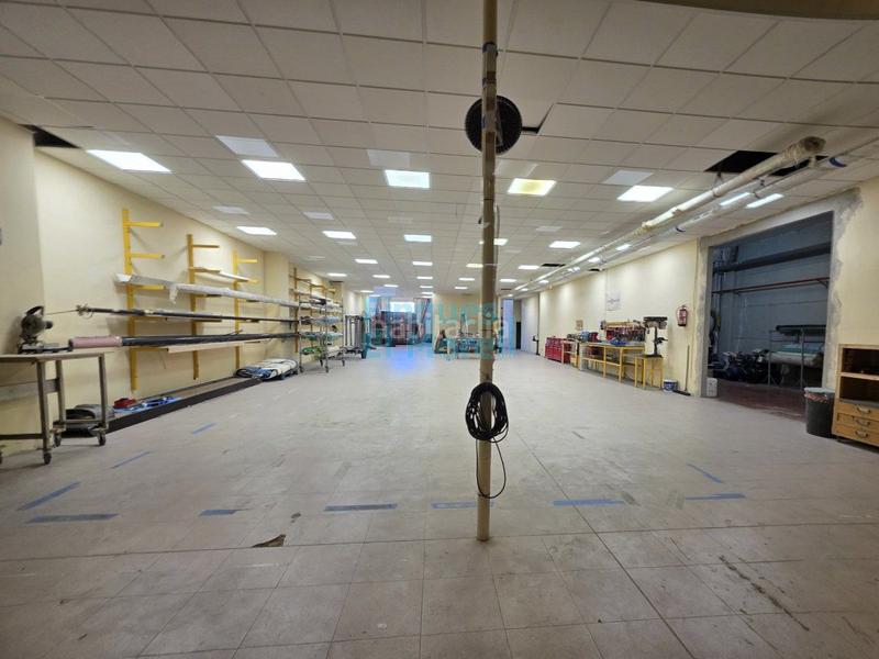 Foto f3869424-faf4-438c-8514-12a0c8aef170. Miete fabrikhalle in Llevant Reus