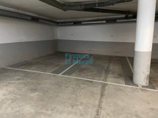 Location Parking voiture  Sants abdon i senen. Aparcamiento en alquiler en vilallonga del camp.