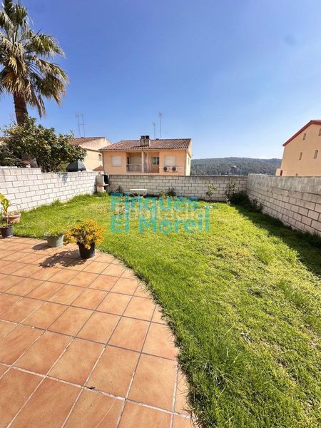 Foto a0aebfd8-83ca-4693-a515-c69f99b9e891. Casa  en venta , 4 dormitorios. en Perafort