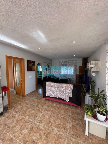 Foto 584ce400-b3b0-4c84-b087-1e58b57eafcf. Xalet amb aparcament a Pallaresos (Els)