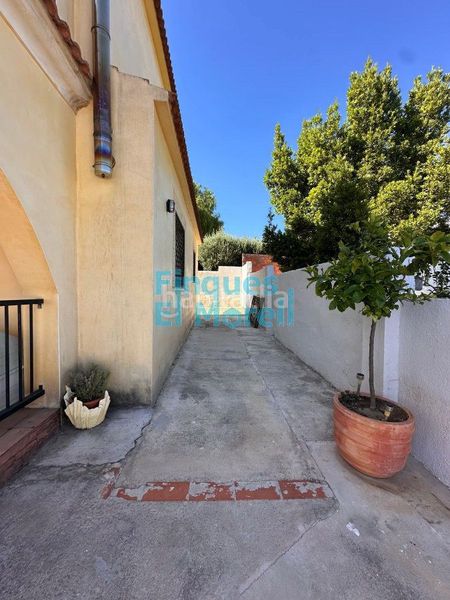 Foto a4cd1c74-ac2d-4aad-82e7-a30690de2c5a. Xalet amb aparcament a Pallaresos (Els)