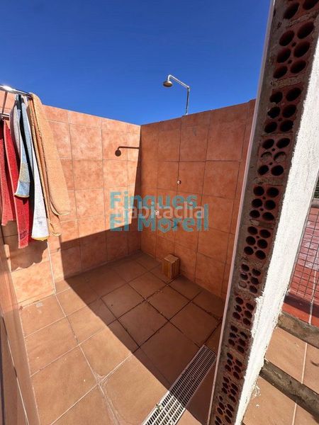Foto f62f9b09-c885-401b-b67e-c8364f816d4f. Xalet amb aparcament a Pallaresos (Els)
