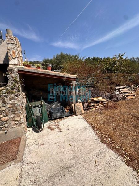 Foto 1269db8a-bb06-4a71-b619-b06ef6bcdf5c. Casa amb aparcament a Aleixar (L´)