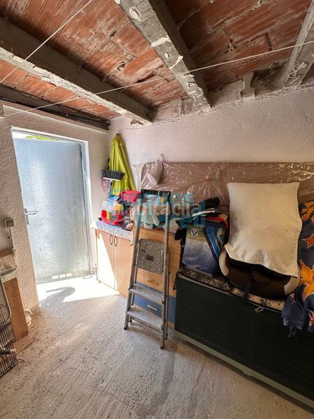 Foto 6ba17c23-65ac-4406-a800-ac5cf9b74c11. Casa amb aparcament a Aleixar (L´)