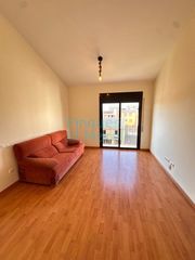 Pis  Francesc  macia. Piso en venta en vinebre, 2 dormitorios.