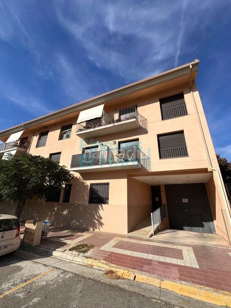 Foto f6c11b0c-f13e-415c-b341-03108686d55b. Flat with parking in Vinebre