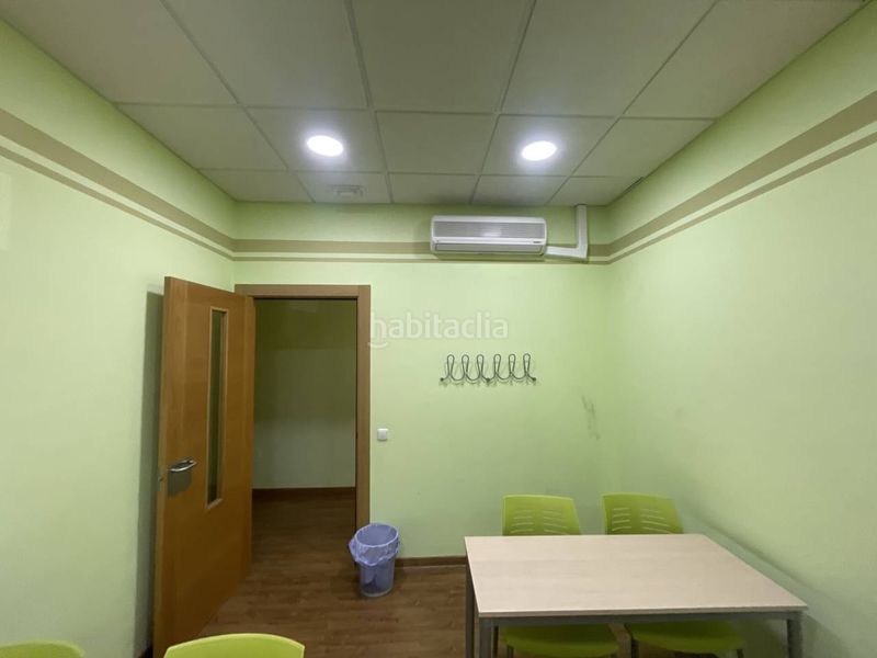 Foto d965588f-c625-4c35-ad63-f1e4b9c84ee4. Alquiler local comercial en calle Huerta Nueva 170 local en Huerta Nueva, en Estepona