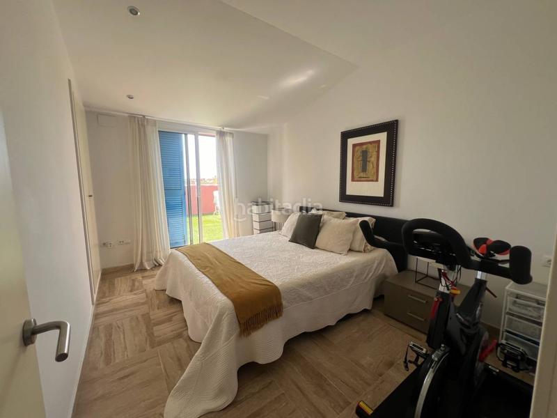 Foto 0038dc47-3dbf-4a06-8c45-42389c19d91a. Àtic a avenida de la marina 1 a puerto de Sotogrande-la marina Sotogrande